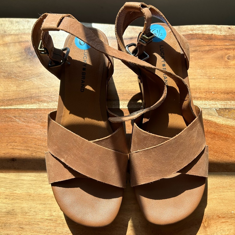 Lucky Brand Sandals